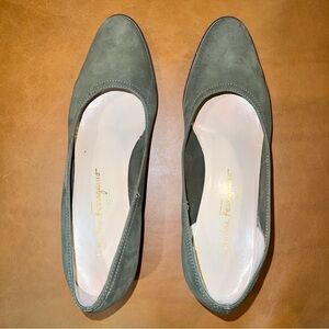 Salvatore Ferragamo Leggera Meteorite 4 cm Nabuck Calf Leather Wedge Pump Size 9